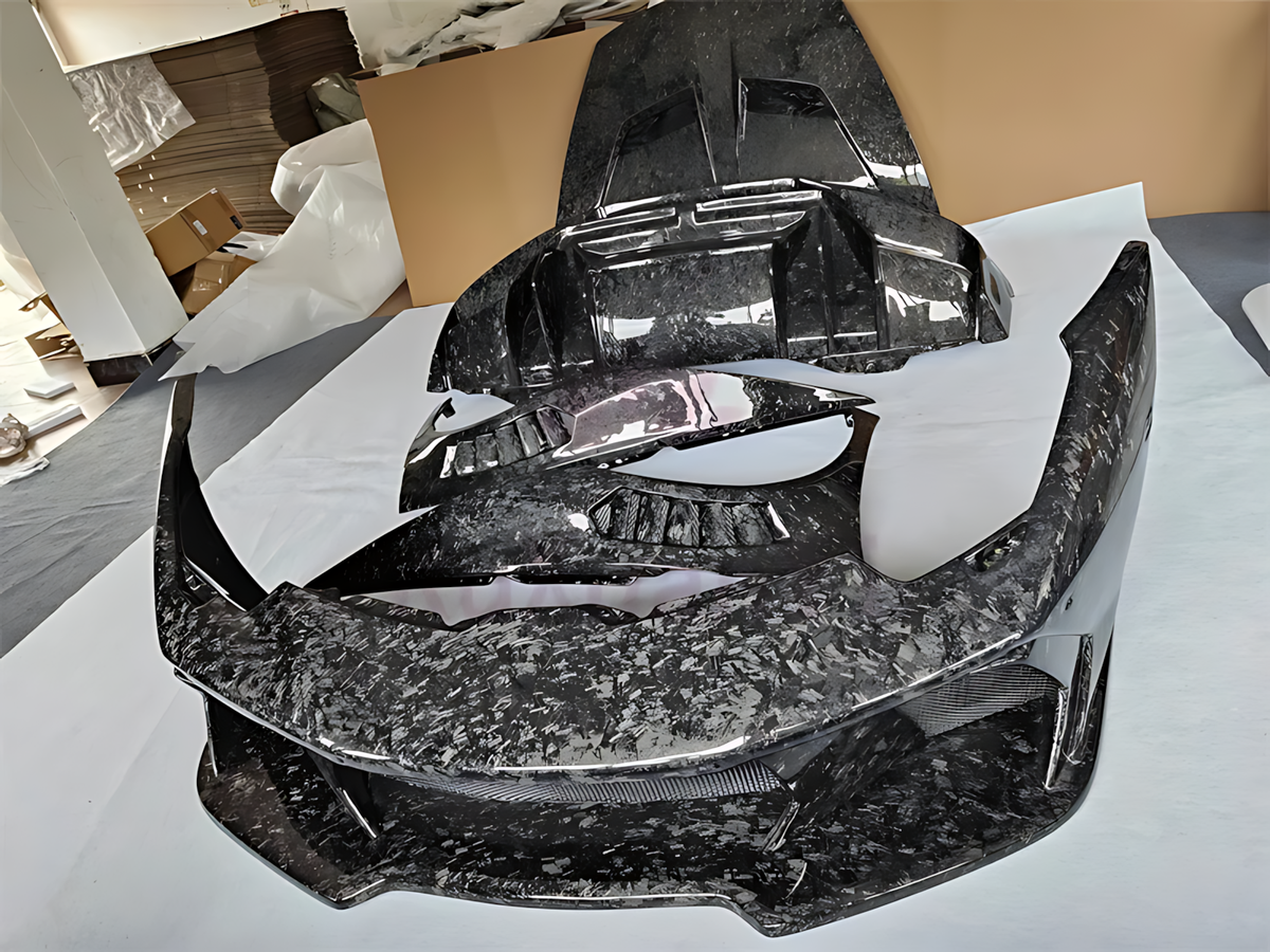 Lamborghini Huracán LP580-4 / LP610 (2015-2018) V-Style Forged Carbon Body Kit – Front & Rear Bumper, Hood, Fender Upgrade BMBMWORKS
