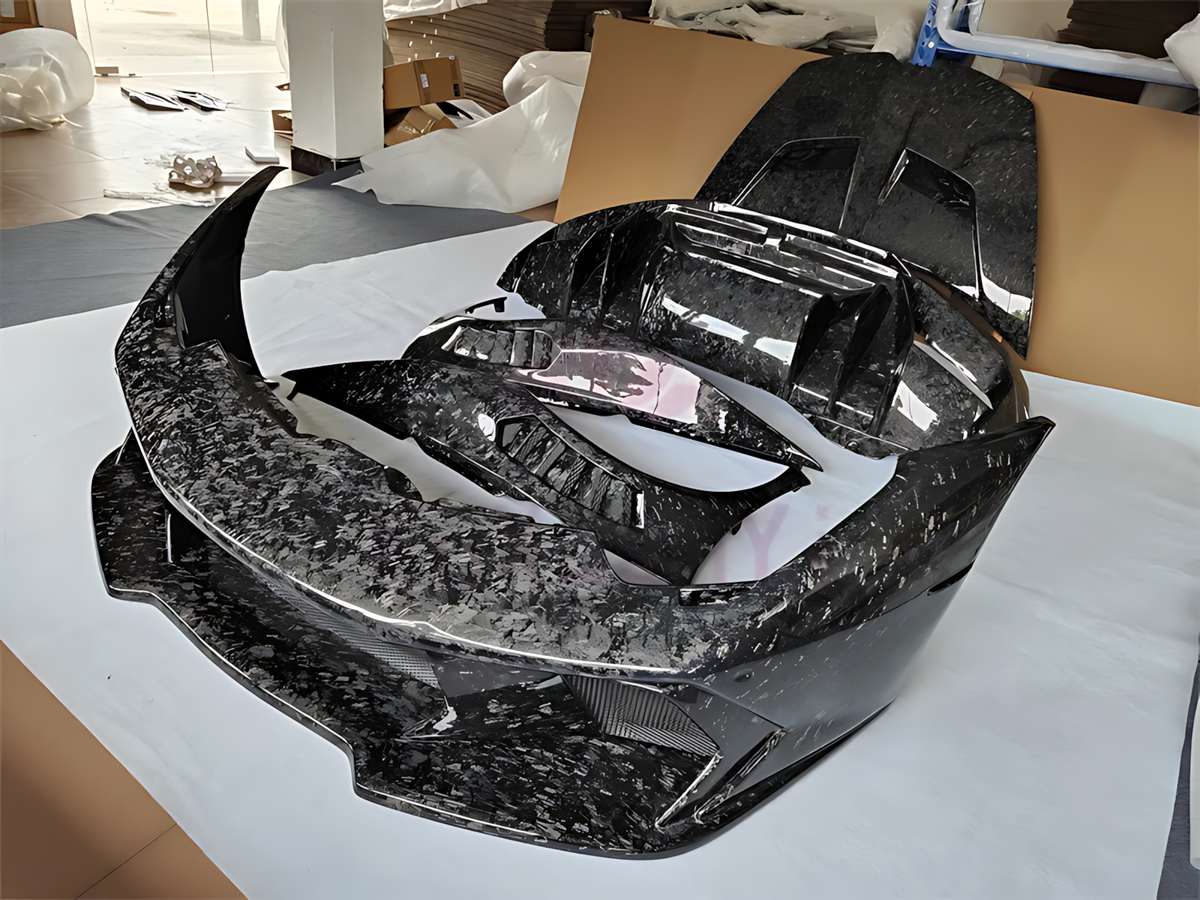 Lamborghini Huracán LP580-4 / LP610 (2015-2018) V-Style Forged Carbon Body Kit – Front & Rear Bumper, Hood, Fender Upgrade BMBMWORKS