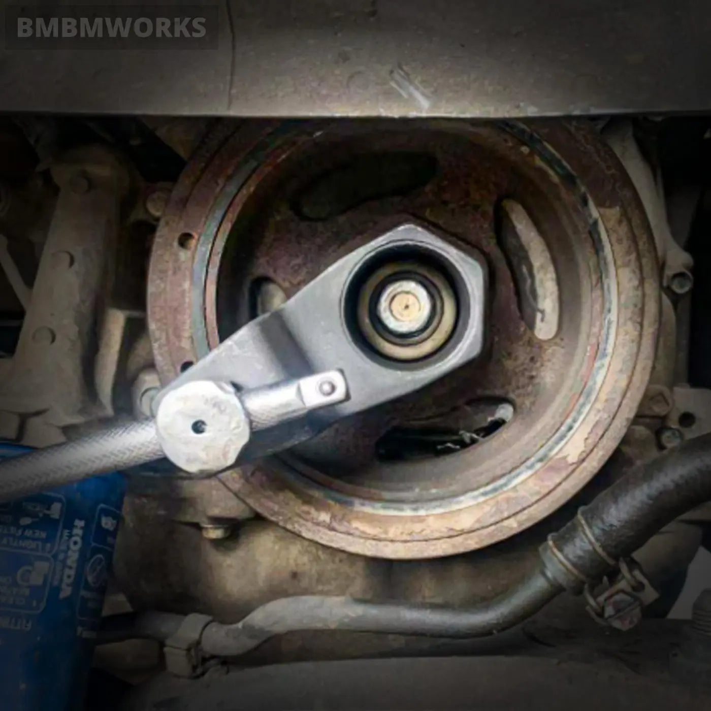 50Mm Crankshaft Wrench Holder 1/2-Inch Square Drive Spanner Holding Tool Honda