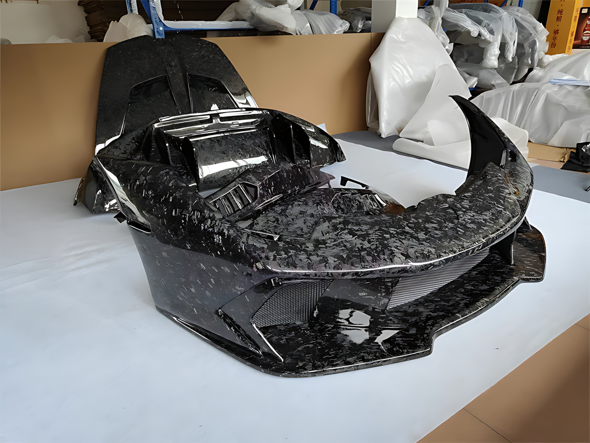 Lamborghini Huracán LP580-4 / LP610 (2015-2018) V-Style Forged Carbon Body Kit – Front & Rear Bumper, Hood, Fender Upgrade BMBMWORKS