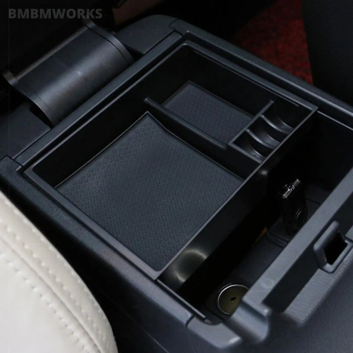 Armrest Storage Box Organizer Tray Mazda 3 Axela 2013 2014 2015 2016 2017
