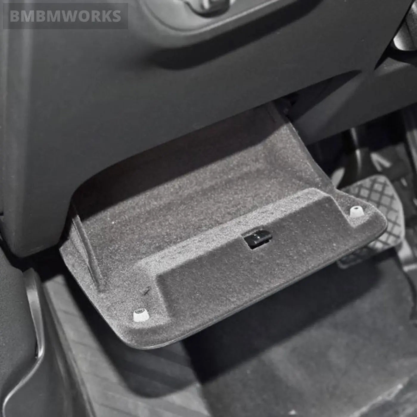 Audi Q3 Left Side Glove Box Glovebox Compartment Panel Black