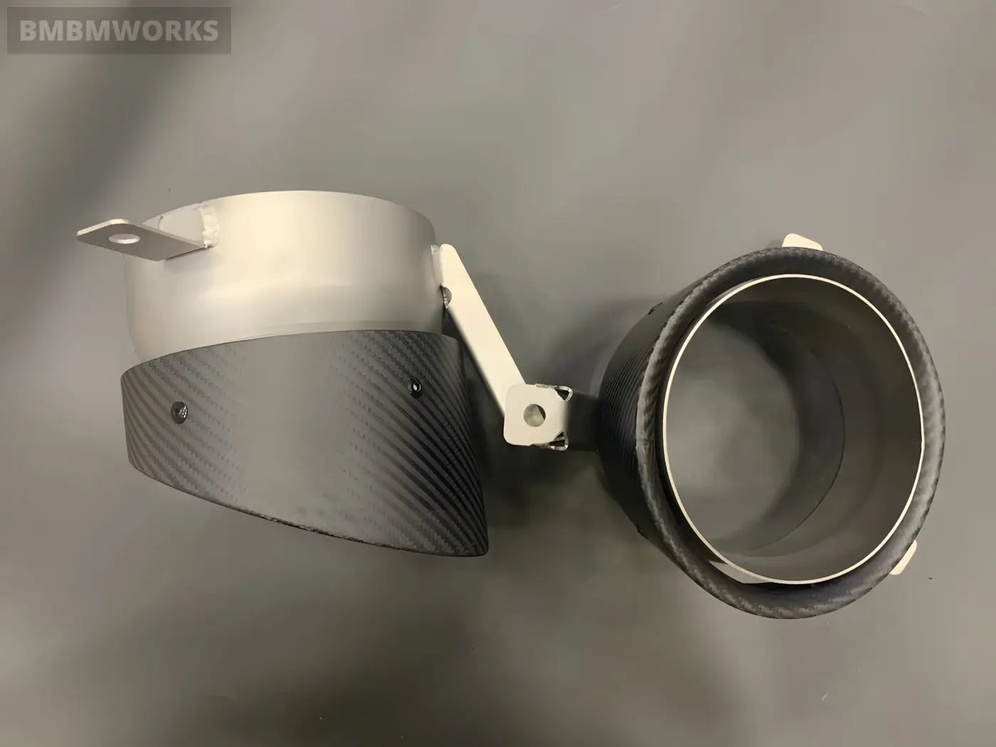 Audi R8 2010-2015 Muffler Exhaust Tips Carbon Metal Outlets Body Kits & Performance 2