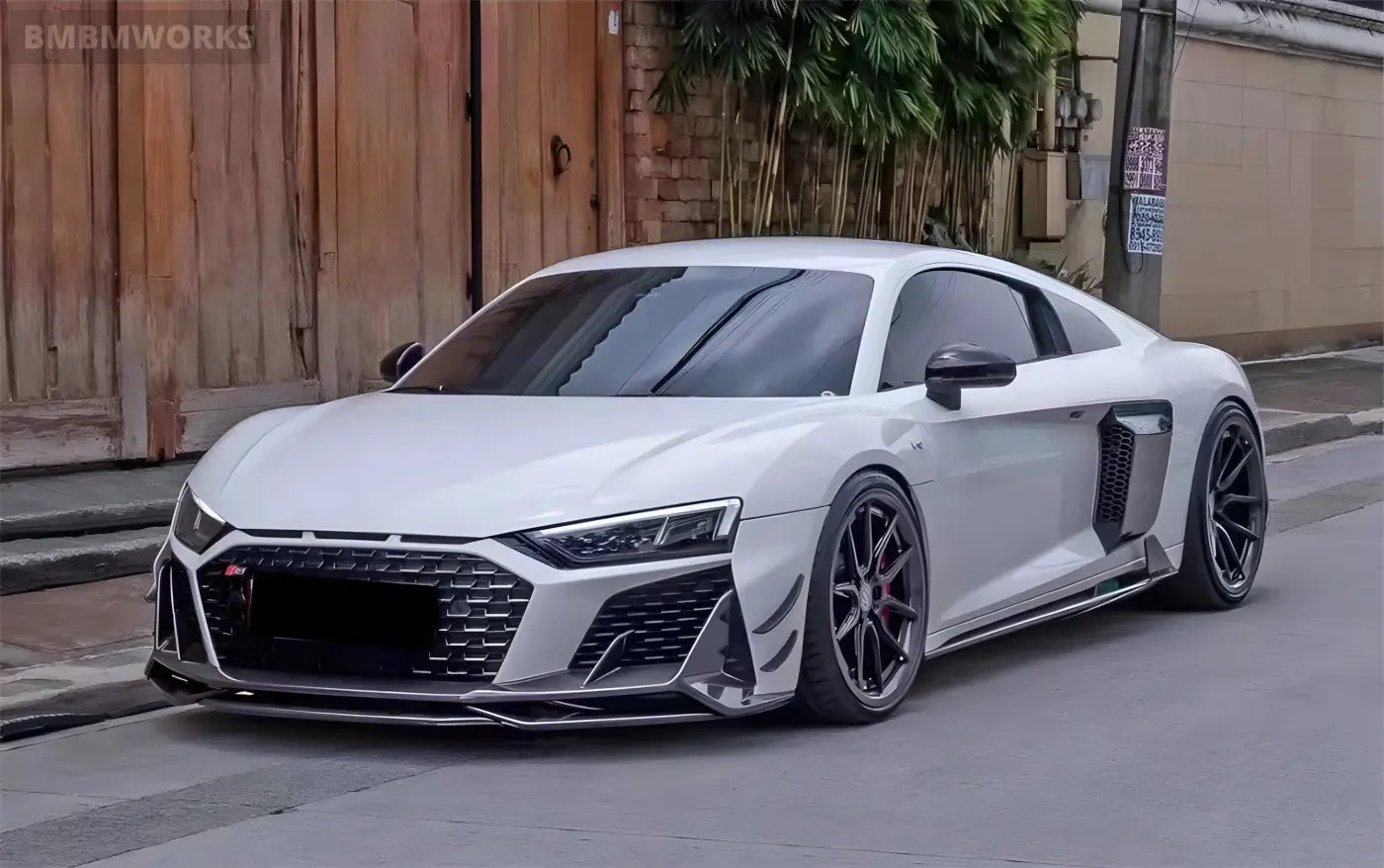 Audi R8 Carbon Fiber Front Bumper Splitter Front Lip Rear Diffuser and Side Skirt Body Kit (2017-2024) Body Kits &