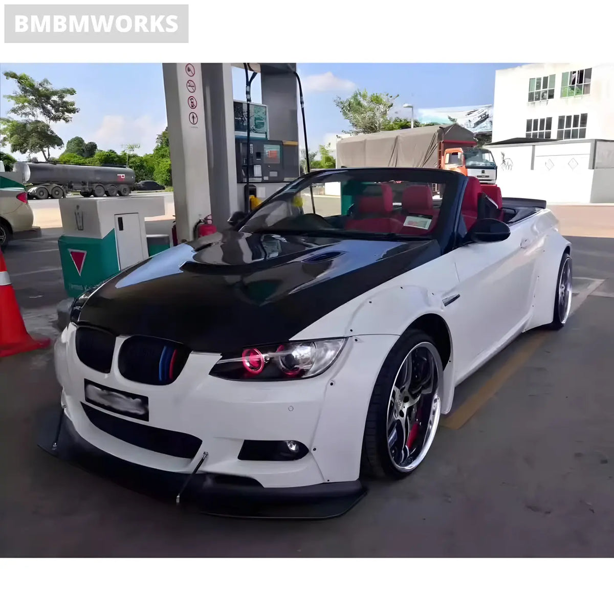 BMW 3 Series E92 M3 LB-Style Wide Body Kit – Fender FRP Unpainted Black Rear Bumper Tail Spoiler & Rear Diffuser Body