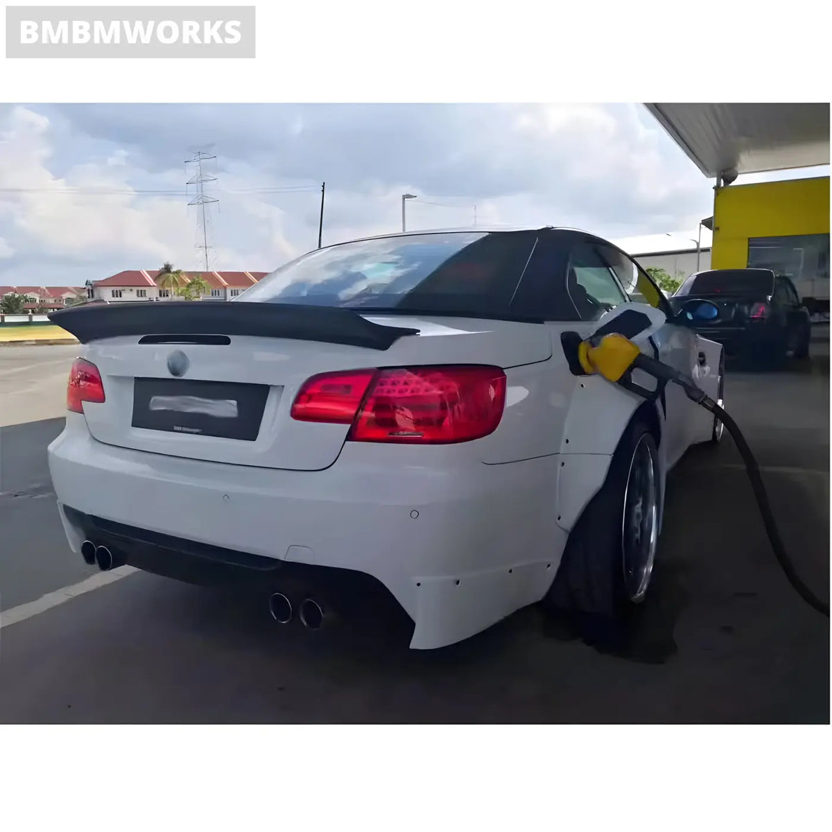 BMW 3 Series E92 M3 LB-Style Wide Body Kit – Fender FRP Unpainted Black Rear Bumper Tail Spoiler & Rear Diffuser Body