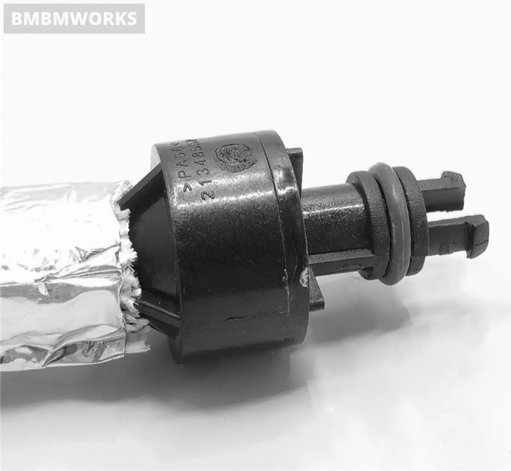 Breather Pipe Valve Cover Engine Crankcase Breathing Tube Saab 9-3 2.8 2006-2008