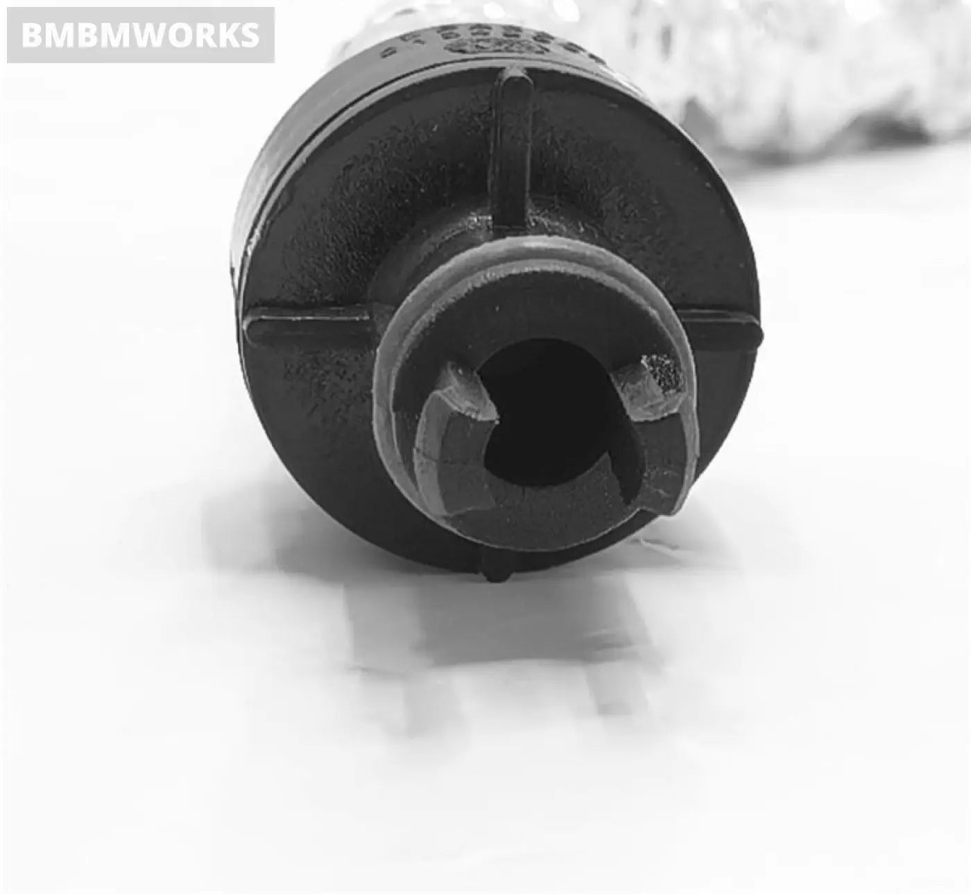 Breather Pipe Valve Cover Engine Crankcase Breathing Tube Saab 9-3 2.8 2006-2008