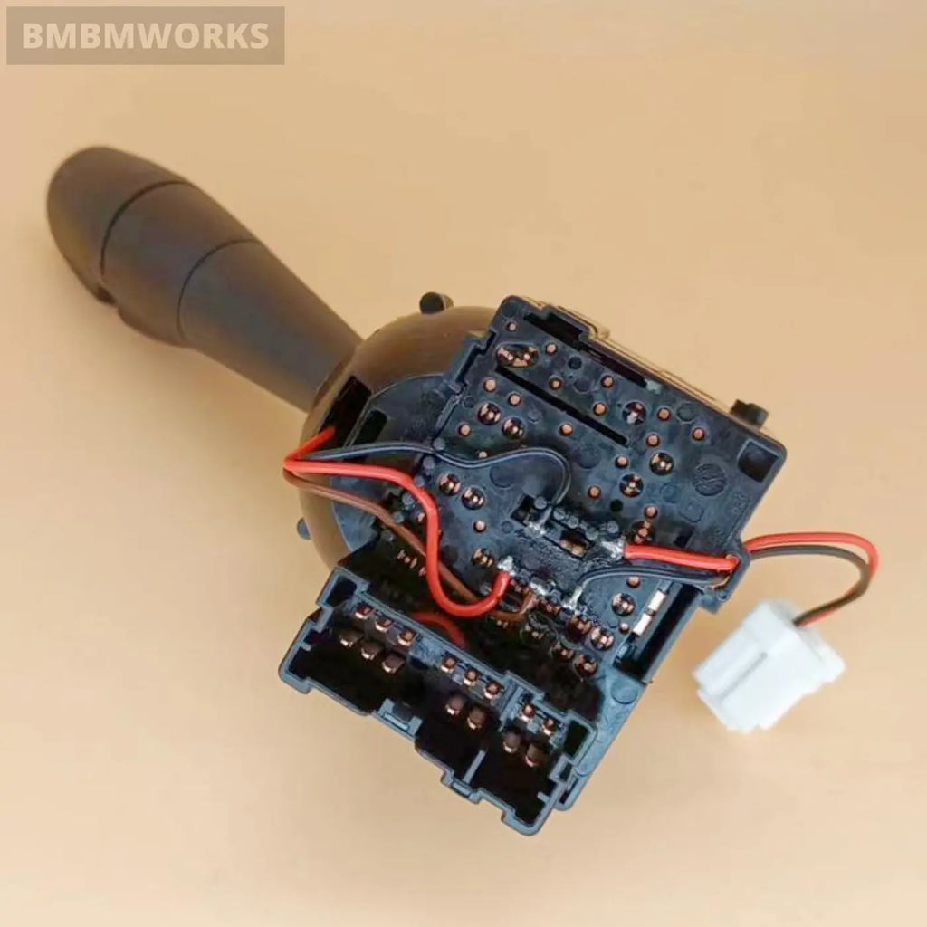 Indicator Turn Signal Switch Head Light Stalk Steering Renault Dacia Logan