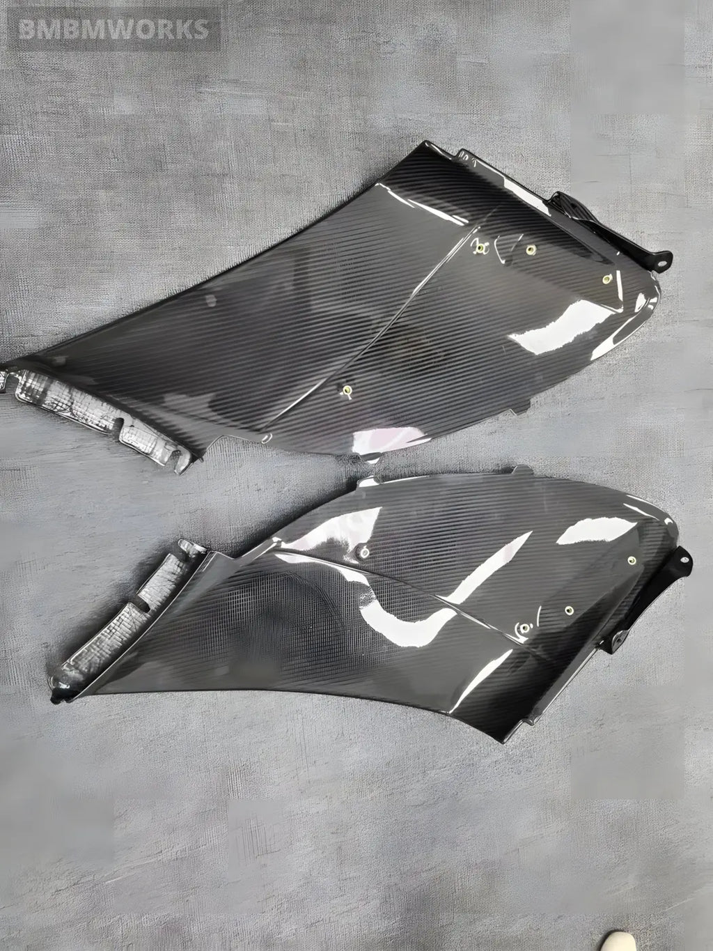 McLaren 650S / 675LT-Style Carbon Fiber Rear Bumper Intake Trim Body Kit Body Kits & Performance 4