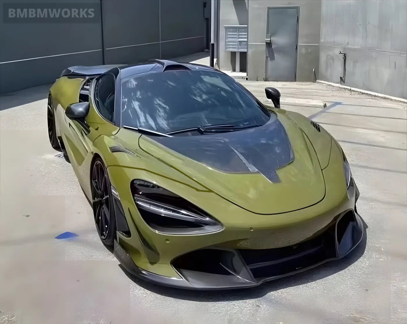 McLaren 720S Carbon Fiber Body Kit – Front & Rear Lip Diffuser Side Skirts Mudguards and Rear Spoiler Body Kits &