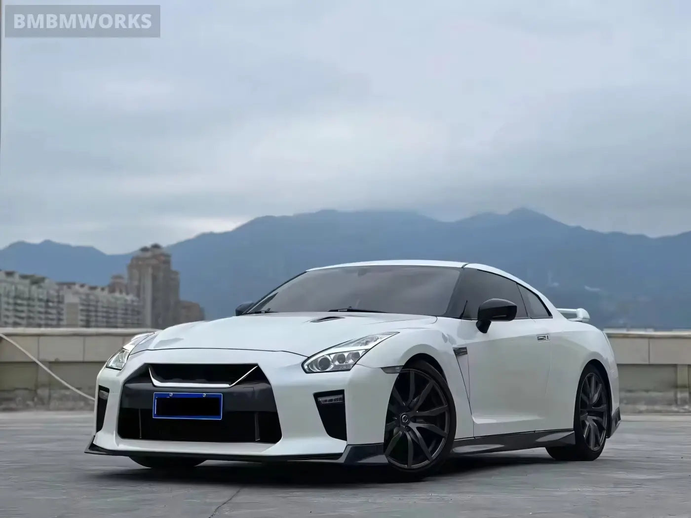 Nissan R35 GT-R Full Nismo-Style Carbon Fiber Body Kit (Bumpers Skirts Spoiler Hood Lights Vents) Body Kits &