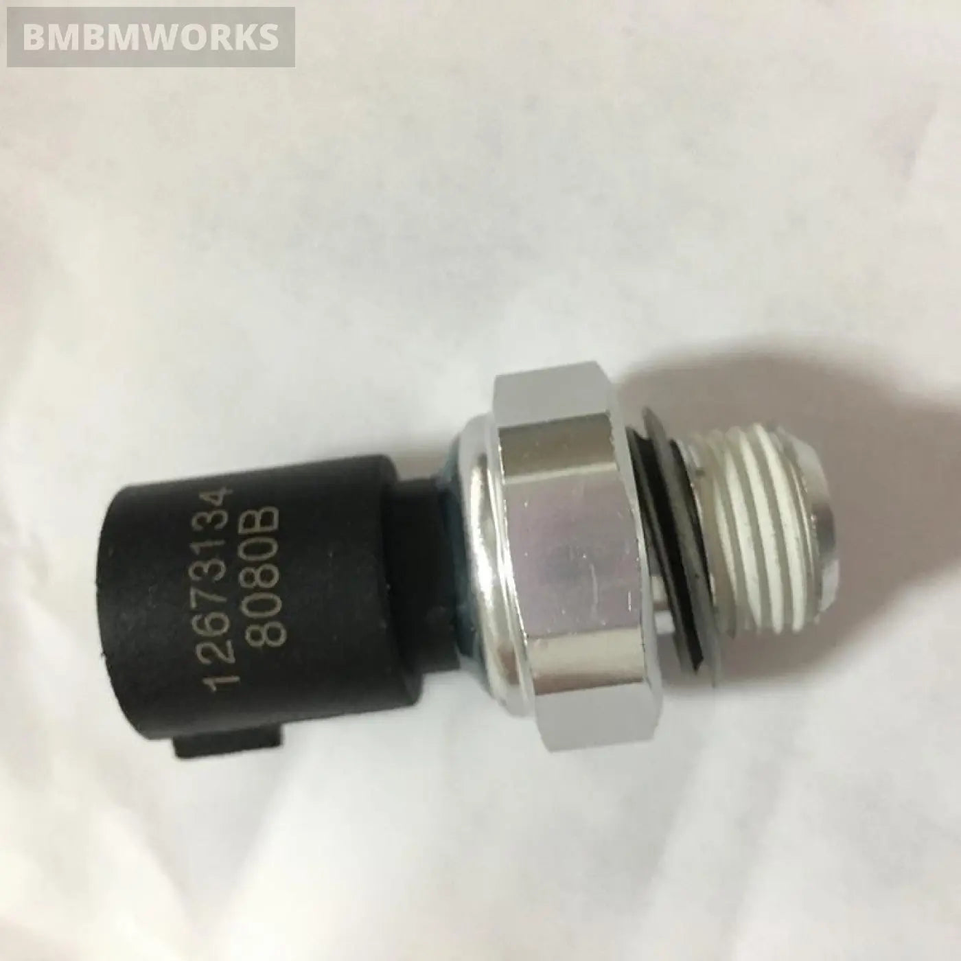 Oil Pressure Sensor Switch Hummer H2 H3 Pontiac Chevrolet For Cadillac Silverado