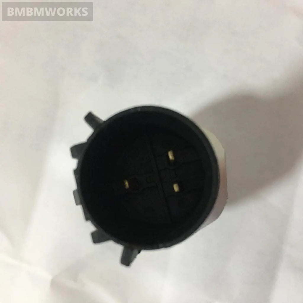 Oil Pressure Sensor Switch Hummer H2 H3 Pontiac Chevrolet For Cadillac Silverado