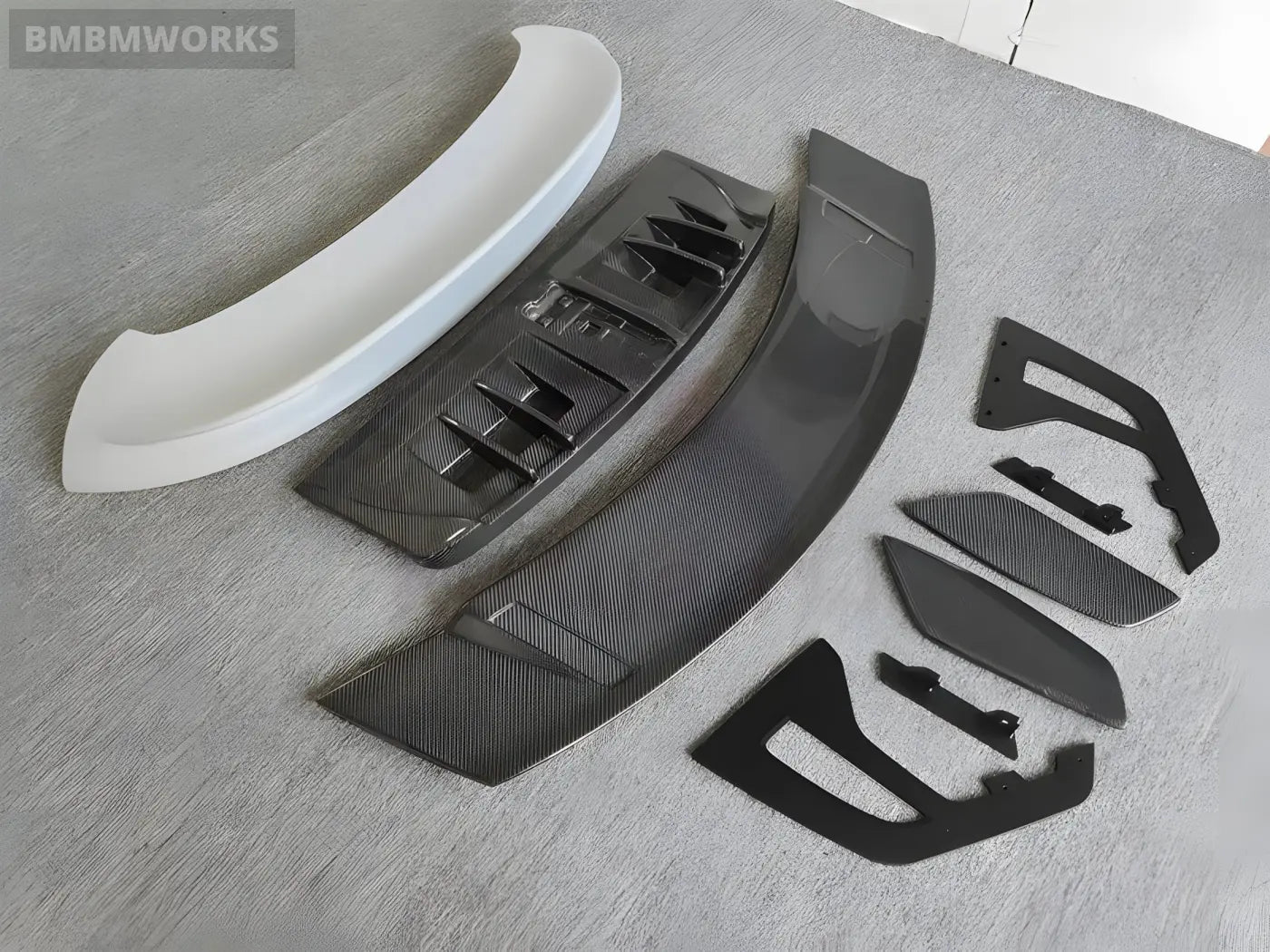 Porsche 911 (992) Carbon Fiber Rear Fender and Rear Spoiler Body Kit Body Kits & Performance 4