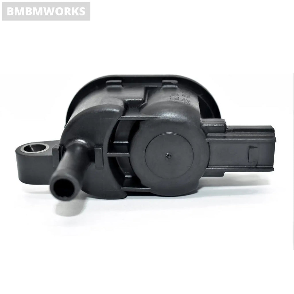 Purge Control Solenoid Valve Assembly Acura Honda Cr-V Ilx Tsx 136200-7020 13620