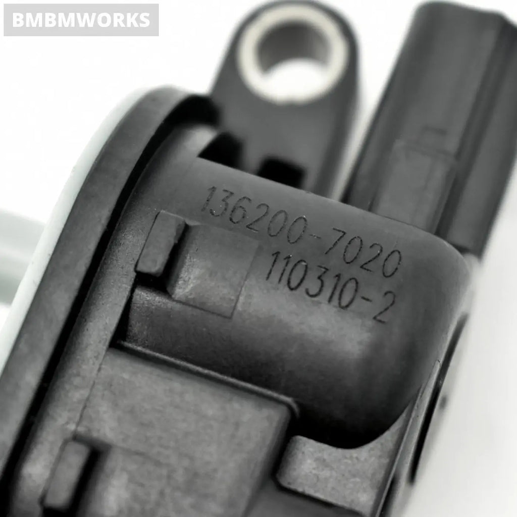 Purge Control Solenoid Valve Assembly Acura Honda Cr-V Ilx Tsx 136200-7020 13620