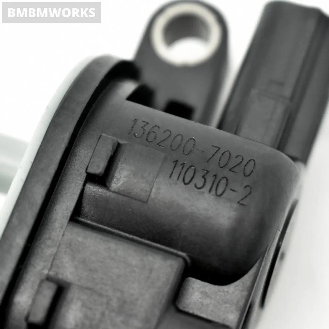 Purge Control Solenoid Valve Assembly Acura Honda Cr-V Ilx Tsx 136200-7020 13620