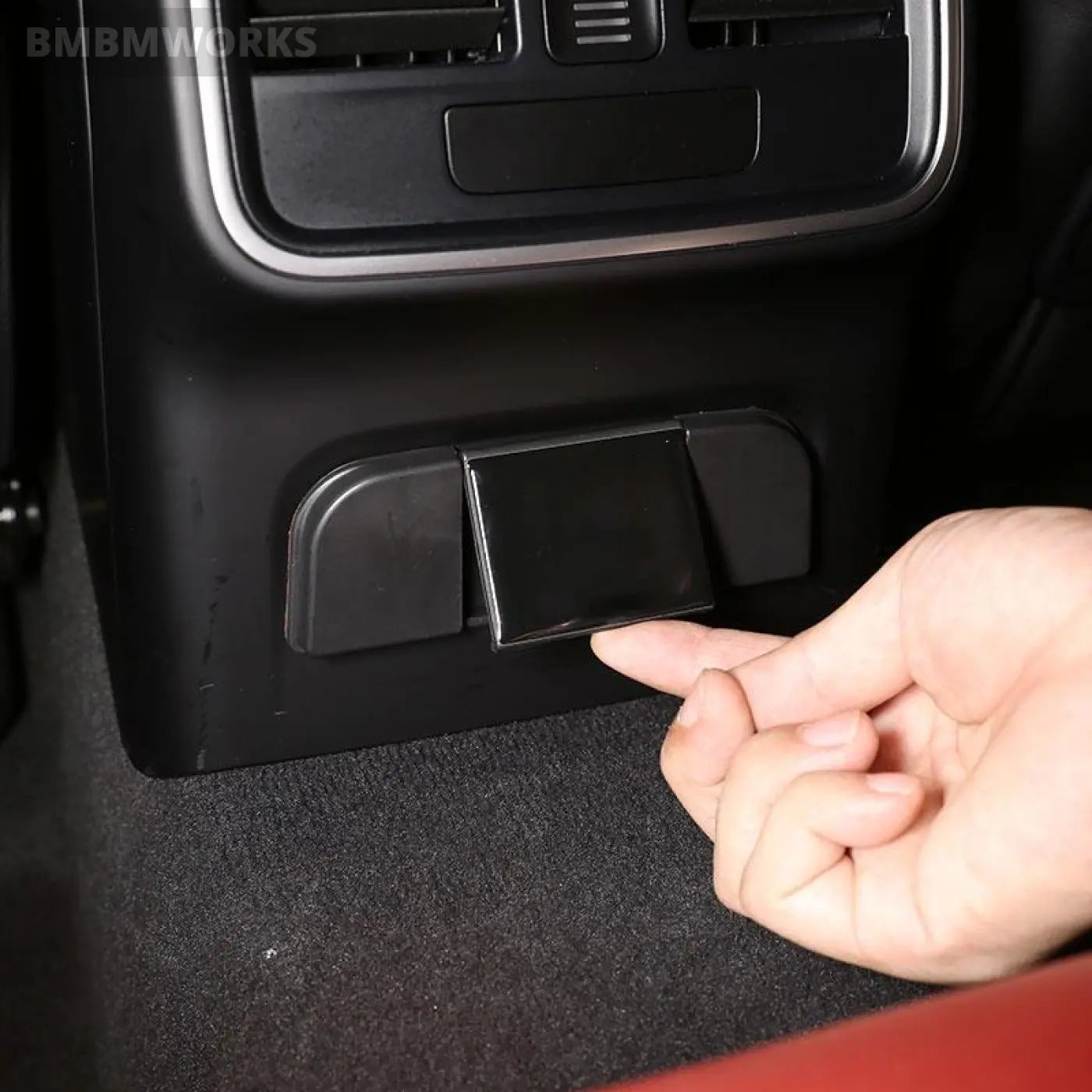 Rear Usb Equip Charging Port Protective Cover Dust-Proof Porsche Macan 2014-2021