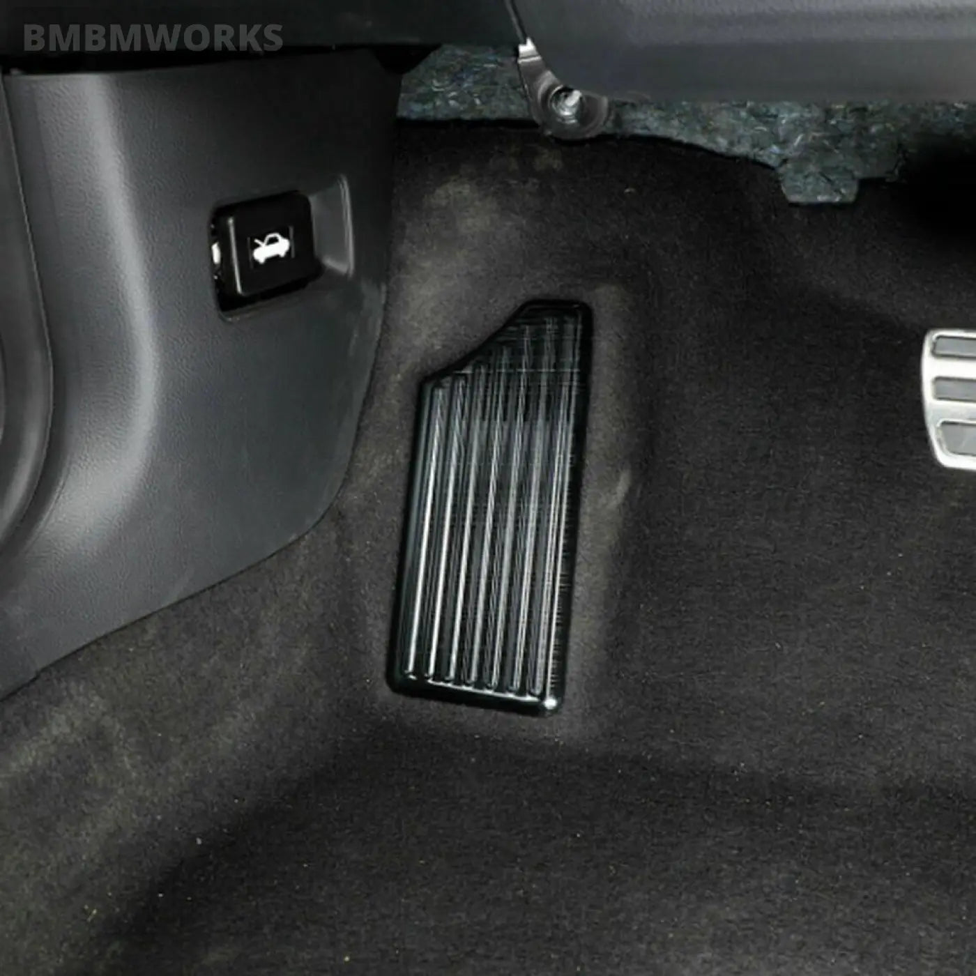 Steel Left Foot Pad Trim Anti-Slip Patch Rest Dead Pedal Cover