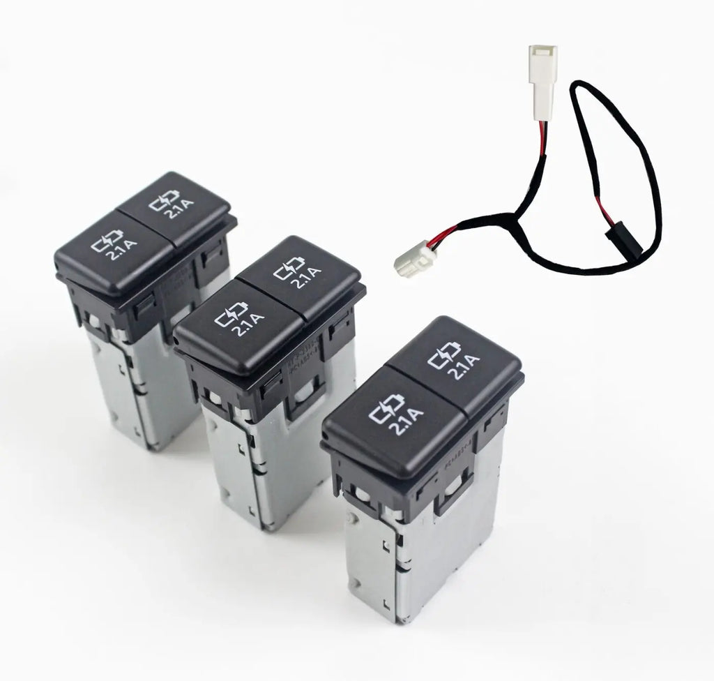 Usb Quick Charger Toyota Land Cruiser 70 2020-2022 Sienna Camry Highlander